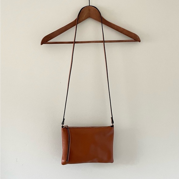 Versatile brown leather mini purse - Picture 1 of 3
